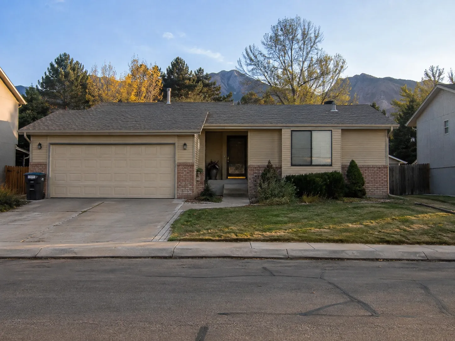 Colorado Springs home being evaluated before a possible foreclosure sale